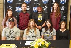 Kate Sexton Signs With TLU